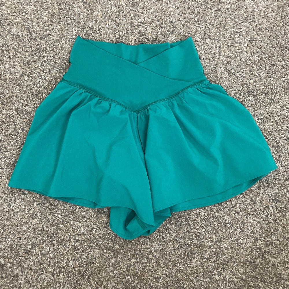 Aerie green crossover shorts
